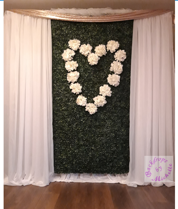 white-central green wall-white hydrangea heart-gold mini valance